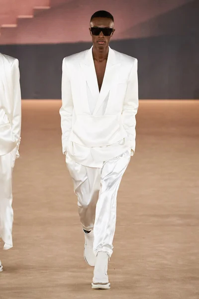 Look 55